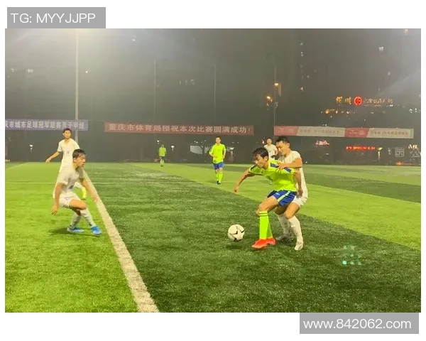 重庆足球队在城市联赛中的速度优势分析与表现点评